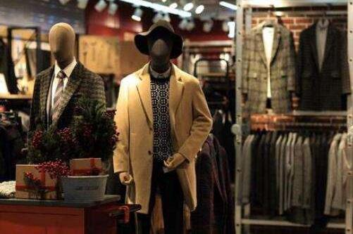 服裝實體店經營想要獲得更多的發展機遇，創新和改革刻不容緩