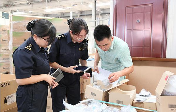 鄭州海關：前11個月，河南省外貿進出口總值5024.8億元，其中民營企業進出口1366.3億元