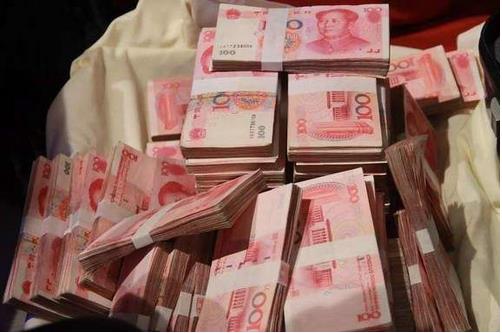.重慶市人力社保局：全市最低工資標準進行了調整，從2019年1月1日起執行